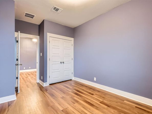 7324 Easy Wind DR, Austin TX 78757