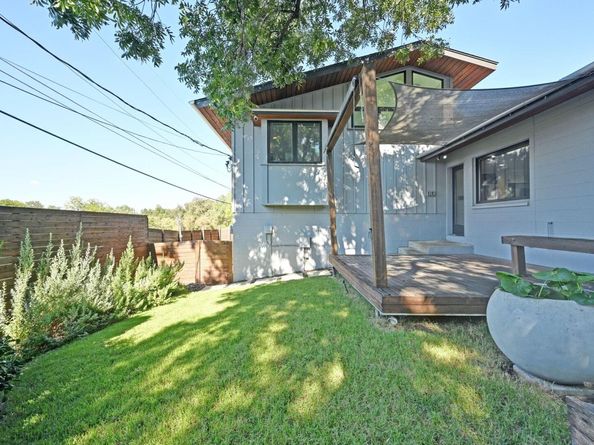 701 Brownlee CIR, Austin TX 78703