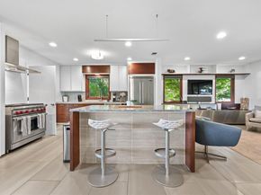 701 Brownlee CIR, Austin TX 78703