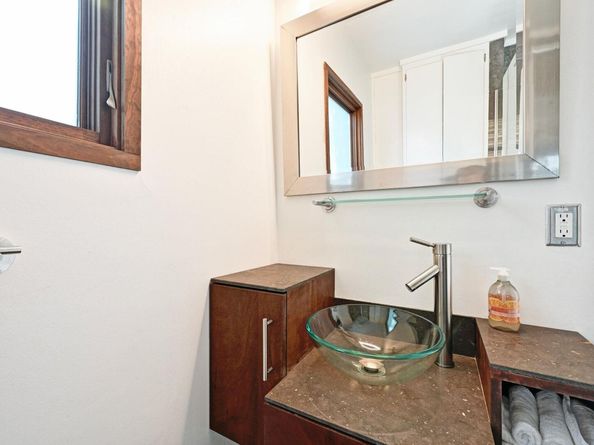 701 Brownlee CIR, Austin TX 78703