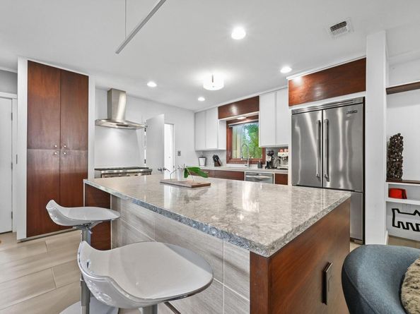 701 Brownlee CIR, Austin TX 78703