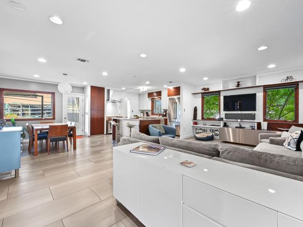 701 Brownlee CIR, Austin TX 78703