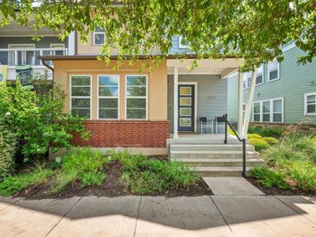 4107 Berkman DR