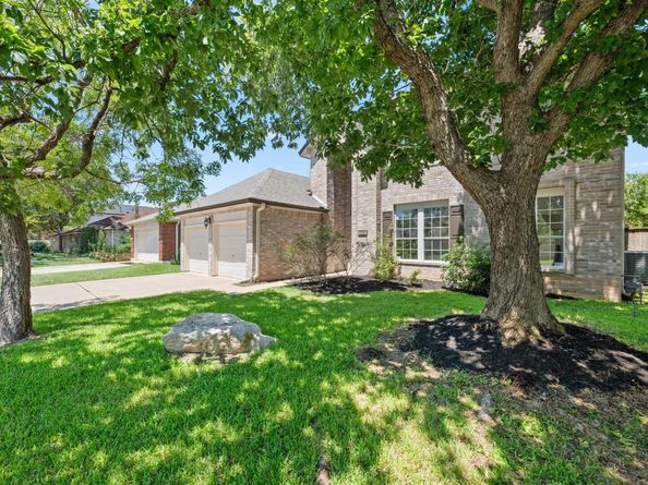 1304 Meadow Lark DR, Cedar Park TX 78613