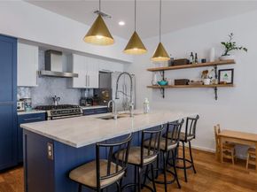 1600 Barton Springs RD 2403, Austin TX 78704