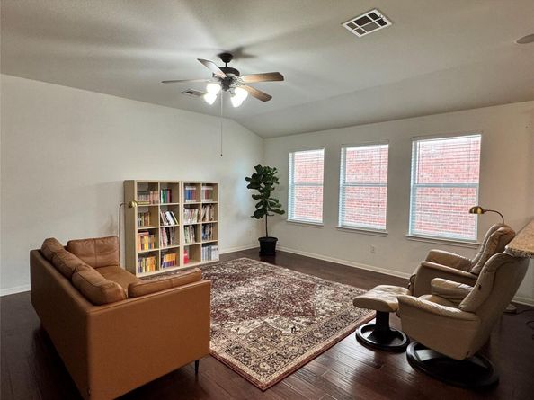 9608 Castle Pines DR, Austin TX 78717