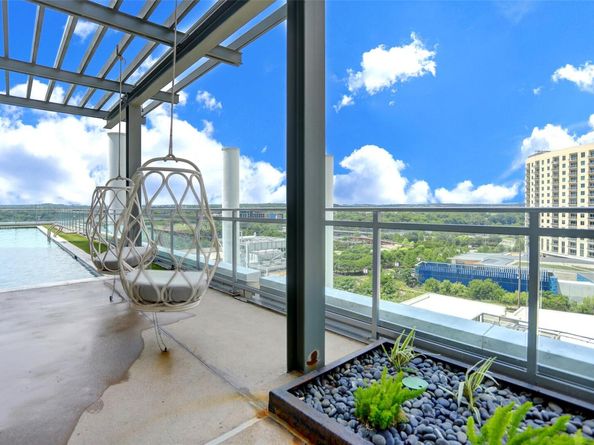 222 West Ave 1213, Austin TX 78701