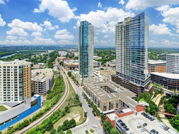 222 West Ave 1213, Austin TX 78701