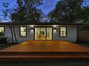 8411 Rockwood LN, Austin TX 78757