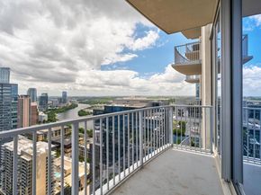 360 Nueces ST 3907, Austin TX 78701
