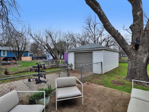 1206 Madison Ave, Austin TX 78757