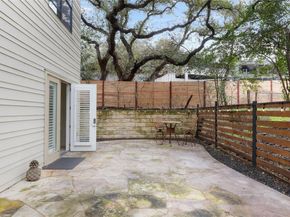 707 Cardinal LN E2, Austin TX 78704