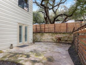 707 Cardinal LN E2, Austin TX 78704