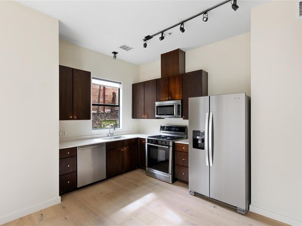 707 Cardinal LN E2, Austin TX 78704