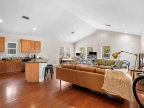 716 W 35th ST, Austin TX 78705
