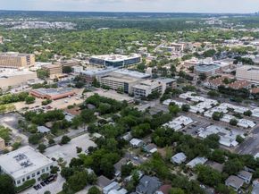 716 W 35th ST, Austin TX 78705