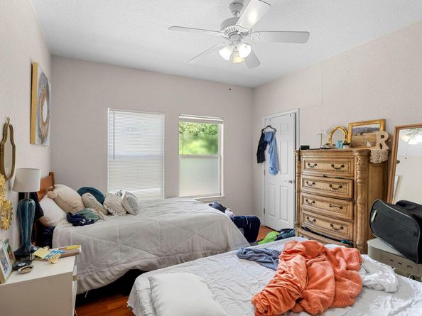 716 W 35th ST, Austin TX 78705