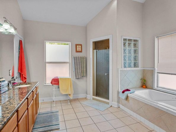 716 W 35th ST, Austin TX 78705