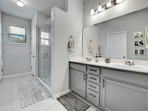 11904 Farrier LN 30, Austin TX 78748