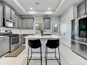 11904 Farrier LN 30, Austin TX 78748