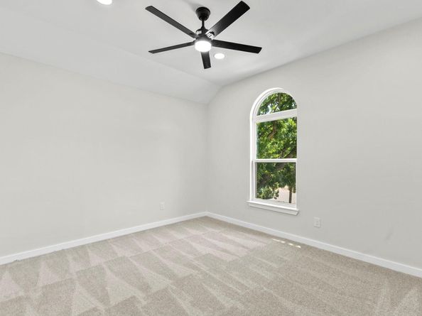 210 Las Colinas DR, Georgetown TX 78628