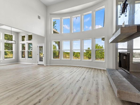 210 Las Colinas DR, Georgetown TX 78628