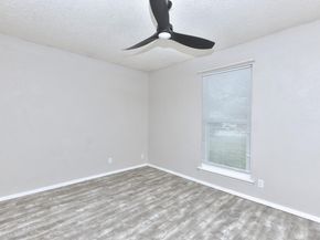 900 Cactus DR, Round Rock TX 78681