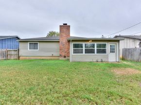 900 Cactus DR, Round Rock TX 78681