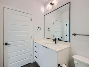 2220 Webberville RD 402, Austin TX 78702