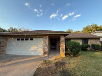 2512 McGregor DR