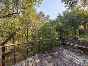 806 Country Club RD, Georgetown TX 78628