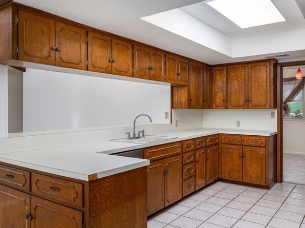 806 Country Club RD, Georgetown TX 78628