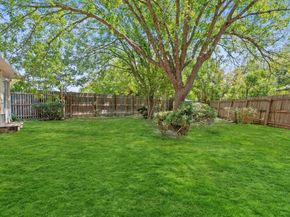 1106 Split Oak CV, Pflugerville TX 78660