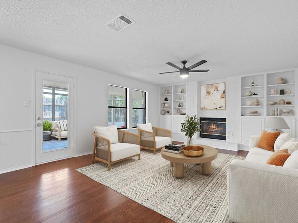 1106 Split Oak CV, Pflugerville TX 78660