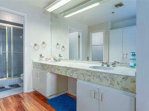40 N Interstate 35 Highway 6C1, Austin TX 78701