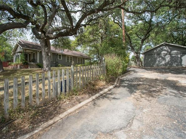 3003 Burleson RD, Austin TX 78741