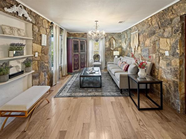 5507 Travis Cook RD, Austin TX 78735