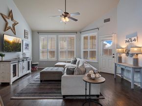 108 Peggy DR, Liberty Hill TX 78642