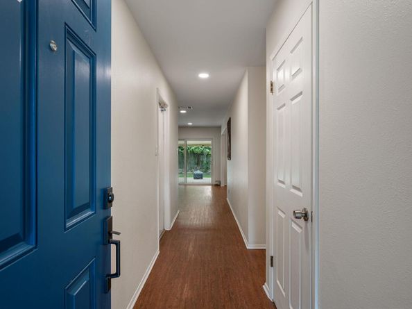 10207 Ray Ave, Austin TX 78758
