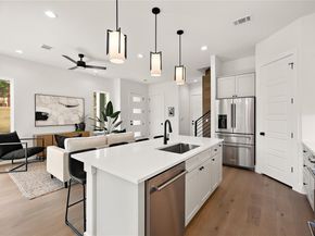 1181 Leona ST, Austin TX 78702