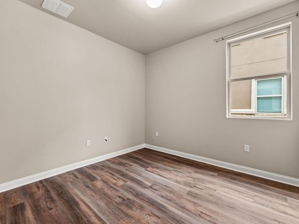 6814 E Riverside DR 21, Austin TX 78741
