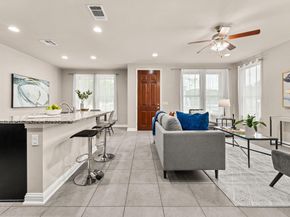 6814 E Riverside DR 21, Austin TX 78741