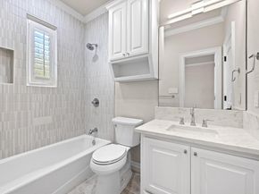 8513 Chalk Knoll DR, Austin TX 78735