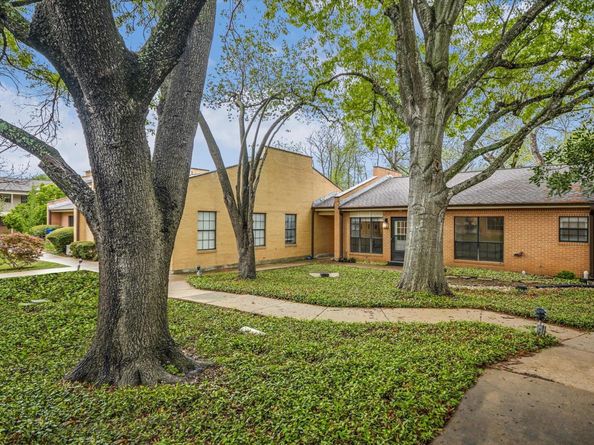 2301 Lawnmont Ave 5, Austin TX 78756