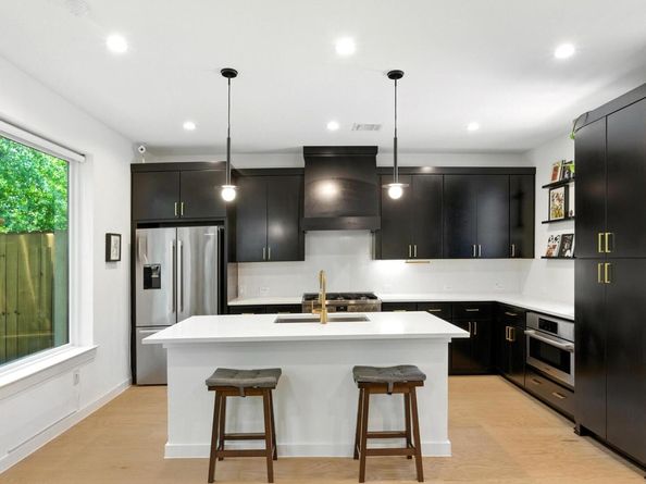 4614 Englewood DR 2, Austin TX 78745