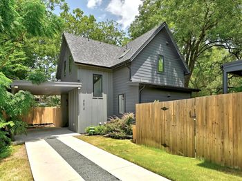 4614 Englewood DR