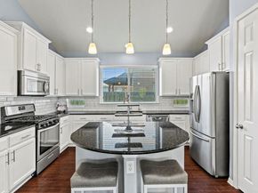 1401 Clearwing CIR, Georgetown TX 78626