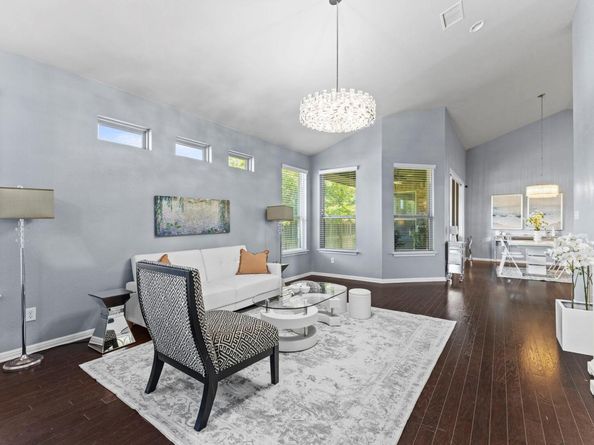 1401 Clearwing CIR, Georgetown TX 78626