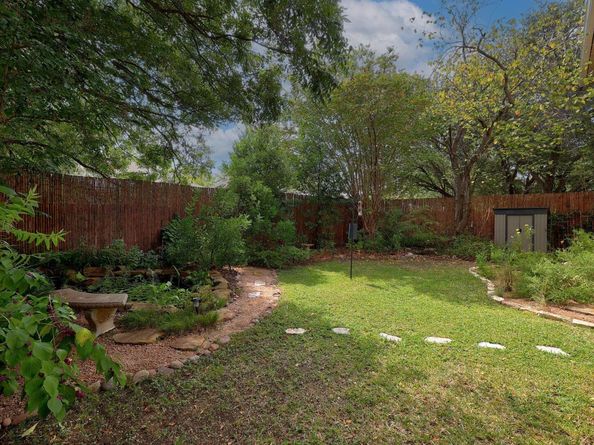 9627 Copper Creek DR, Austin TX 78729