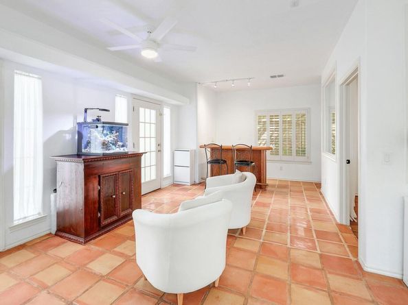 9627 Copper Creek DR, Austin TX 78729